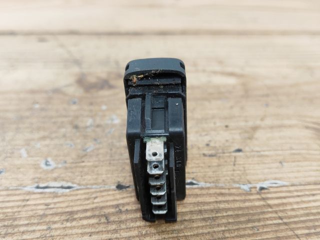 bontott RENAULT SCÉNIC I Bal első Ablakemelő Kapcsoló