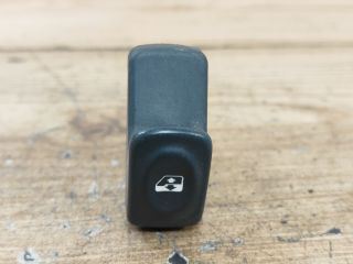 bontott RENAULT SCÉNIC I Bal első Ablakemelő Kapcsoló