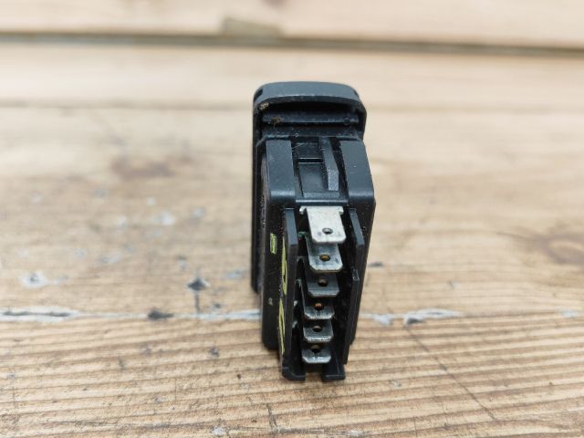 bontott RENAULT SCÉNIC I Bal első Ablakemelő Kapcsoló