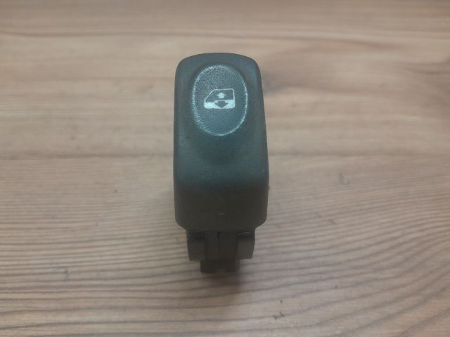 bontott RENAULT SCÉNIC I Bal első Ablakemelő Kapcsoló