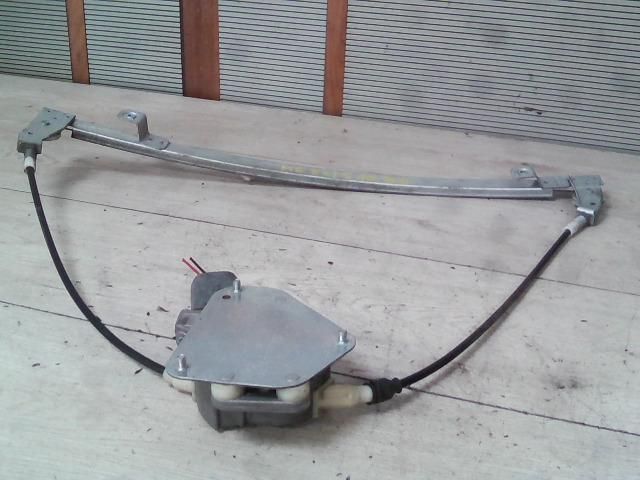 bontott RENAULT SCÉNIC I Bal első Ablakemelő Szerkezet (Elektromos)