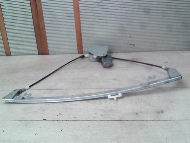 bontott RENAULT SCÉNIC I Bal első Ablakemelő Szerkezet (Elektromos)