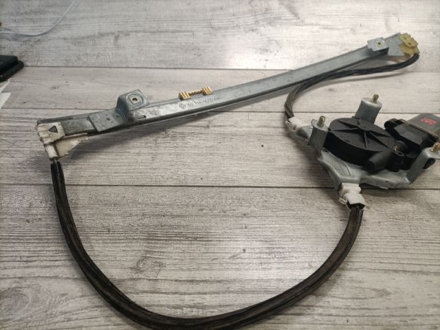 bontott RENAULT SCÉNIC I Bal első Ablakemelő Szerkezet (Elektromos)