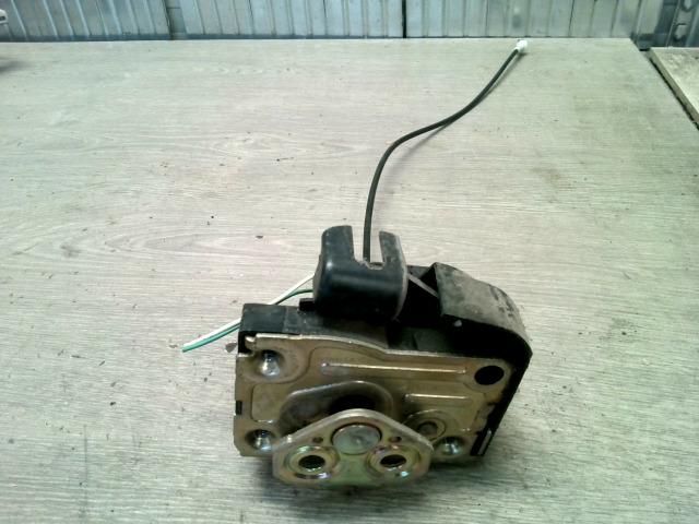 bontott RENAULT SCÉNIC I Bal első Ajtózár