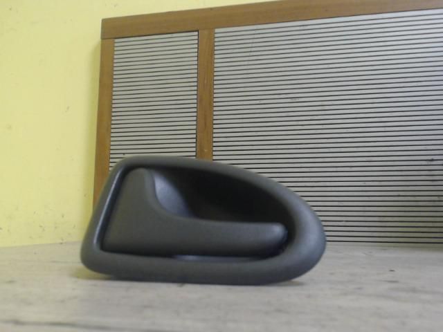 bontott RENAULT SCÉNIC I Bal első Belső Kilincs