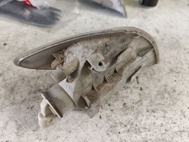 bontott RENAULT SCÉNIC I Bal első Irányjelző