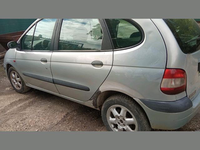 bontott RENAULT SCÉNIC I Bal első Központizár Motor