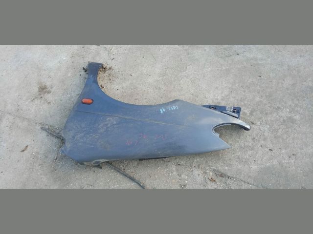 bontott RENAULT SCÉNIC I Bal első Sárvédő