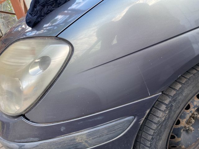 bontott RENAULT SCÉNIC I Bal első Sárvédő