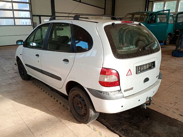 bontott RENAULT SCÉNIC I Bal első Sárvédő