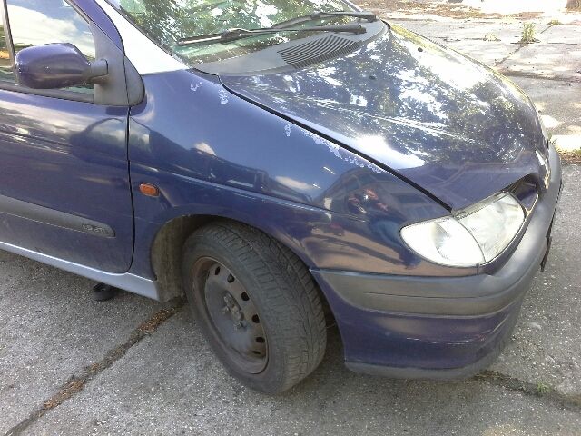 bontott RENAULT SCÉNIC I Bal első Sárvédő