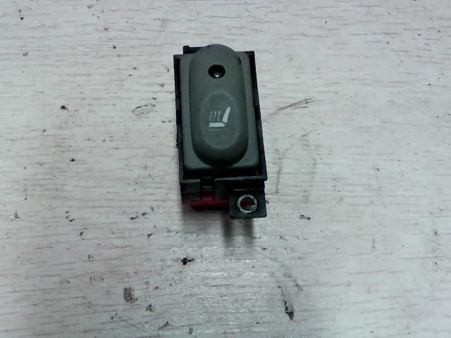 bontott RENAULT SCÉNIC I Bal első Ülésfűtés Kapcsoló