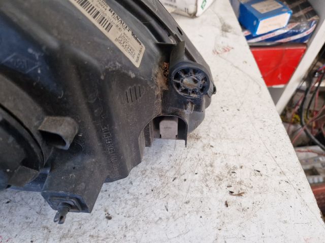 bontott RENAULT SCÉNIC I Bal Fényszóró