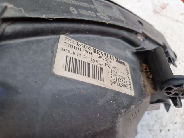 bontott RENAULT SCÉNIC I Bal Fényszóró