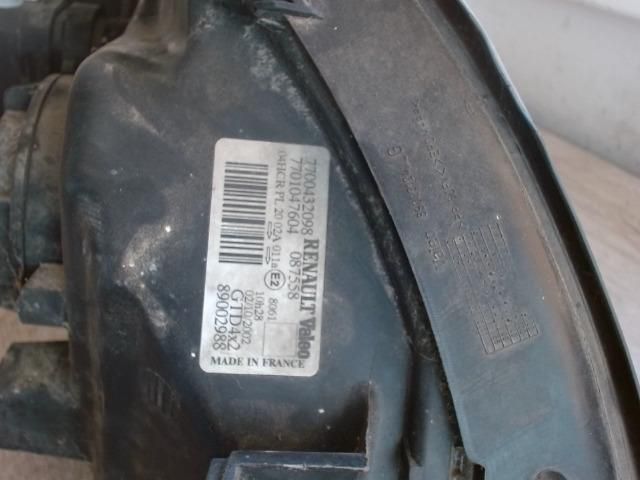 bontott RENAULT SCÉNIC I Bal Fényszóró