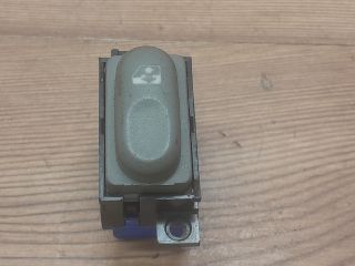 bontott RENAULT SCÉNIC I Bal hátsó Ablakemelő Kapcsoló