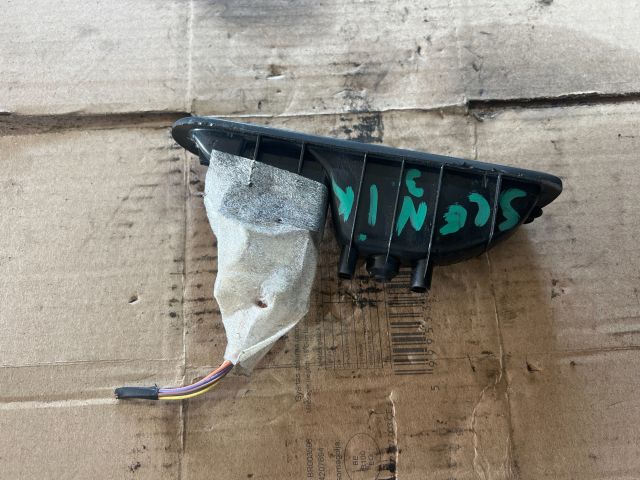 bontott RENAULT SCÉNIC I Bal hátsó Ablakemelő Kapcsoló