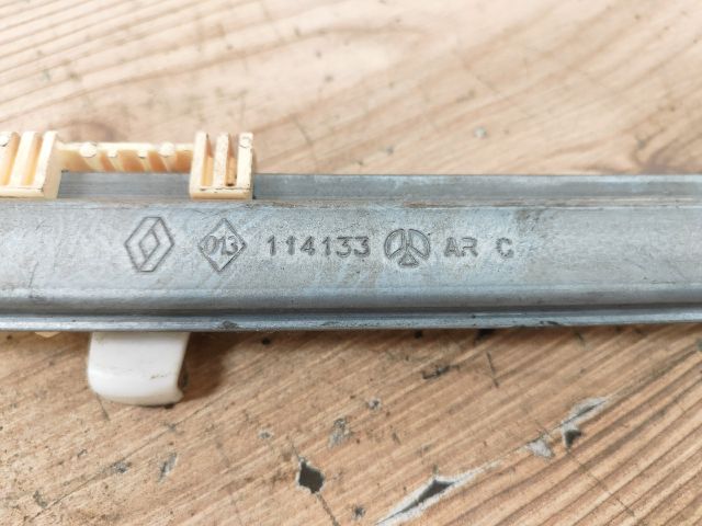 bontott RENAULT SCÉNIC I Bal hátsó Ablakemelő Szerkezet (Mechanikus)