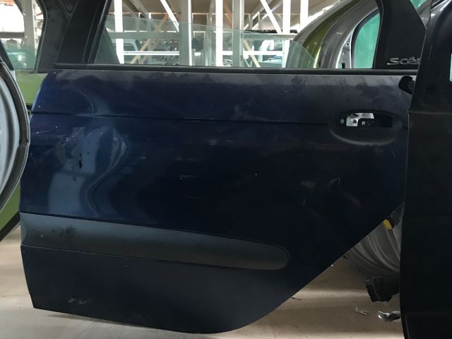 bontott RENAULT SCÉNIC I Bal hátsó Ajtó (Üres lemez)