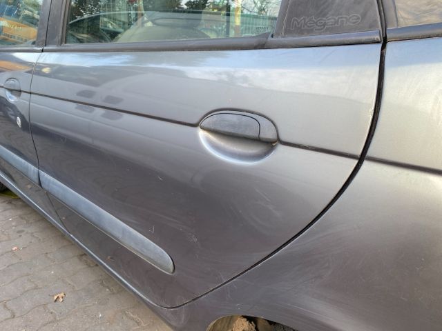 bontott RENAULT SCÉNIC I Bal hátsó Ajtó (Üres lemez)