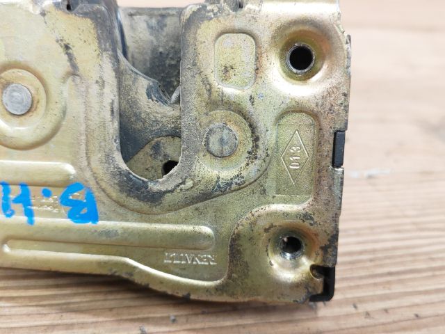 bontott RENAULT SCÉNIC I Bal hátsó Ajtózár