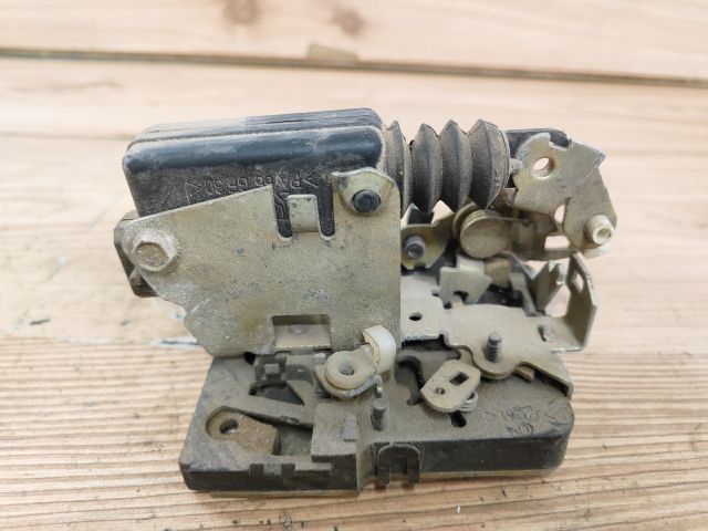 bontott RENAULT SCÉNIC I Bal hátsó Ajtózár