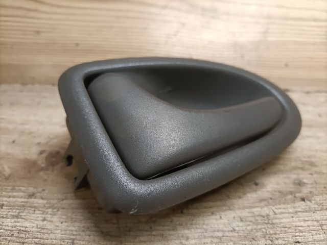 bontott RENAULT SCÉNIC I Bal hátsó Belső Kilincs