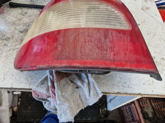 bontott RENAULT SCÉNIC I Bal Hátsó Lámpa