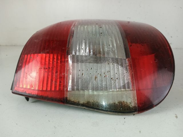 bontott RENAULT SCÉNIC I Bal Hátsó Lámpa