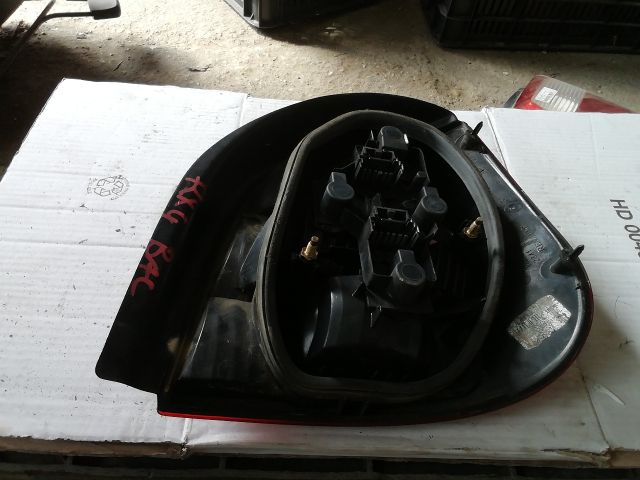 bontott RENAULT SCÉNIC I Bal Hátsó Lámpa