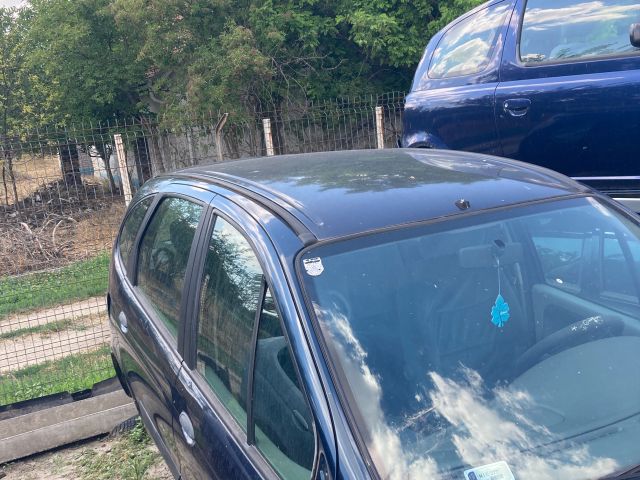 bontott RENAULT SCÉNIC I Bal hátsó Sárvédő Felső