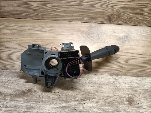 bontott RENAULT SCÉNIC I Bal Kormánykapcsoló Irányjelző