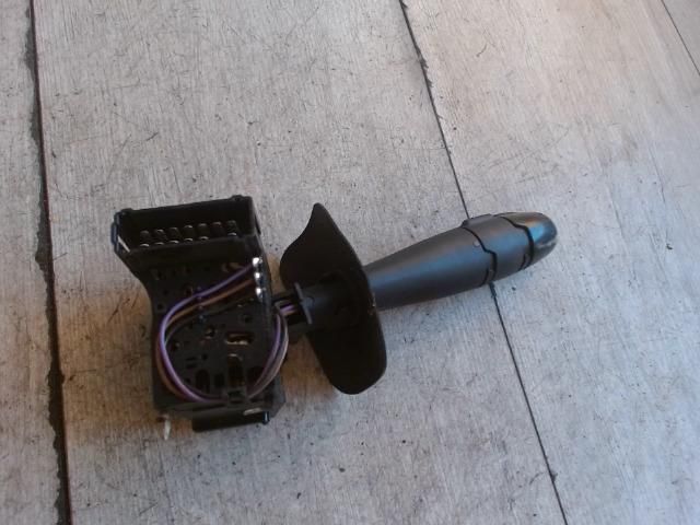 bontott RENAULT SCÉNIC I Bal Kormánykapcsoló Irányjelző