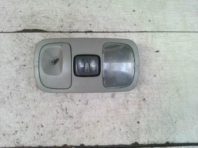 bontott RENAULT SCÉNIC I Beltér Világítás Első