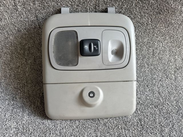 bontott RENAULT SCÉNIC I Beltér Világítás Első