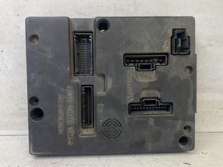 bontott RENAULT SCÉNIC I Biztosítéktábla Doboz