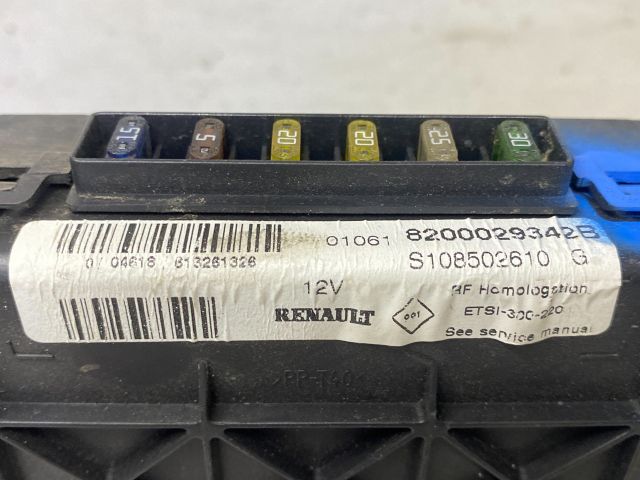 bontott RENAULT SCÉNIC I Biztosítéktábla Doboz