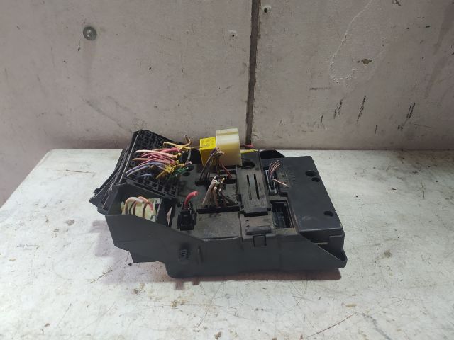 bontott RENAULT SCÉNIC I Biztosítéktábla Utastér