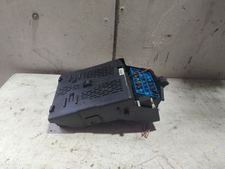 bontott RENAULT SCÉNIC I Biztosítéktábla Utastér