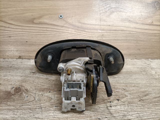 bontott RENAULT SCÉNIC I Csomagtér Nyitó Kar / Gomb