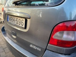 bontott RENAULT SCÉNIC I Csomagtérajtó (Üres lemez)