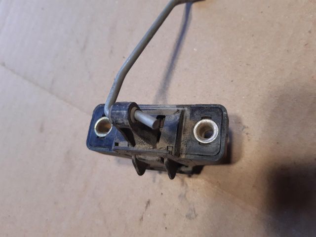 bontott RENAULT SCÉNIC I Csomagtérajtó Ütköző