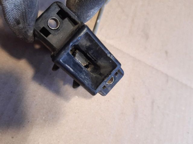 bontott RENAULT SCÉNIC I Csomagtérajtó Ütköző