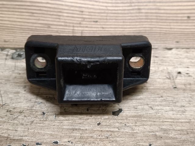 bontott RENAULT SCÉNIC I Csomagtérajtó Zárszerkezet