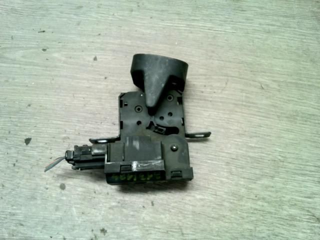 bontott RENAULT SCÉNIC I Csomagtérajtó Zárszerkezet