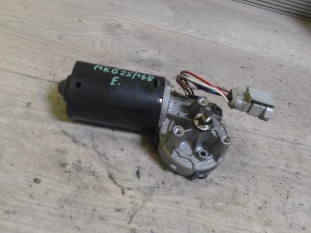 bontott RENAULT SCÉNIC I Első Ablaktörlő Motor