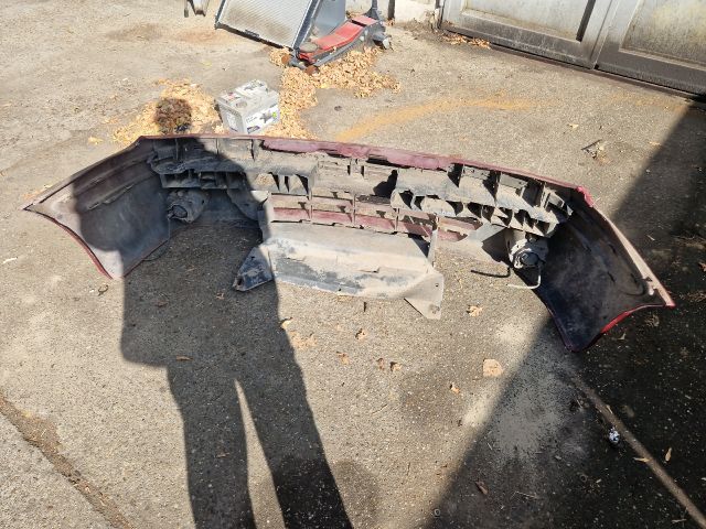 bontott RENAULT SCÉNIC I Első Lökhárító (Részeivel)