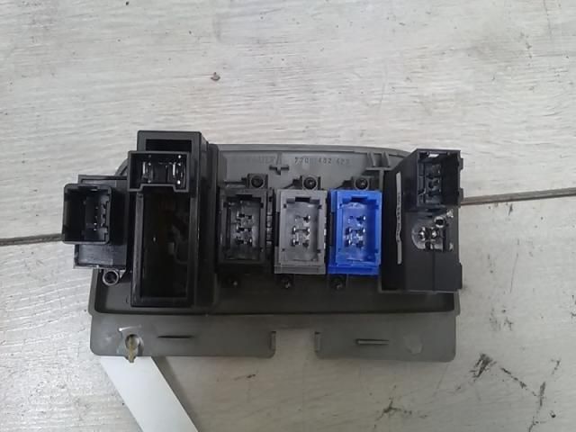 bontott RENAULT SCÉNIC I Fényszórómagasság Állító Kapcsoló