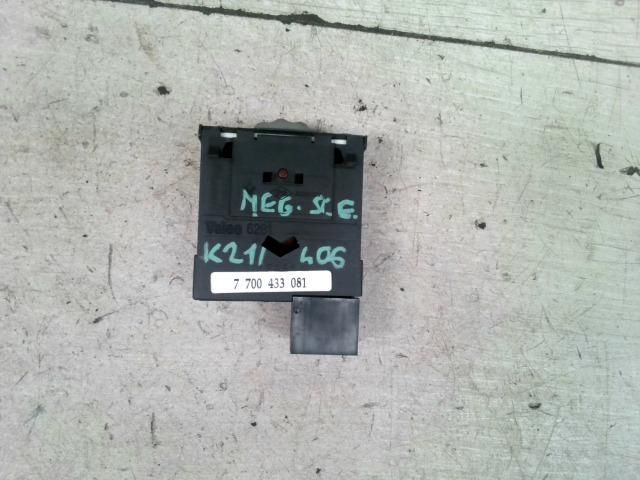 bontott RENAULT SCÉNIC I Fényszórómagasság Állító Kapcsoló