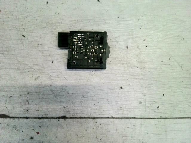 bontott RENAULT SCÉNIC I Fényszórómagasság Állító Kapcsoló